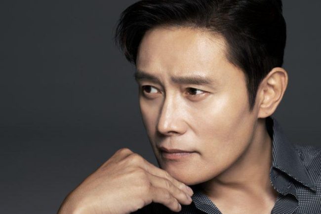 '어쩔수가없다' 이병헌 NYT 매거진 선정 '올해의 배우' 10인 선정