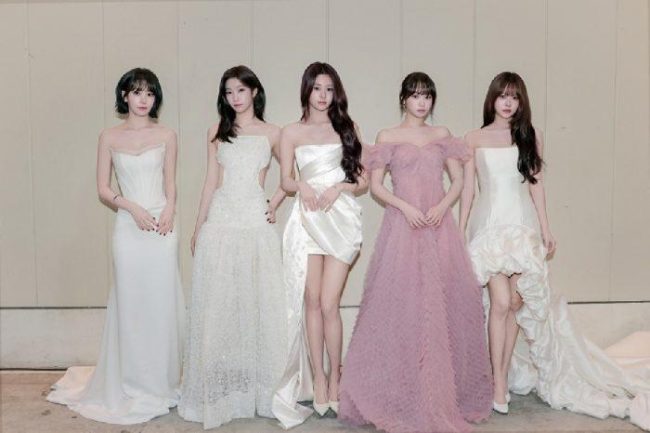 르세라핌, '골든디스크' 본상 수상… "음악에 담긴 진심 알아봐 주셔서 감사"